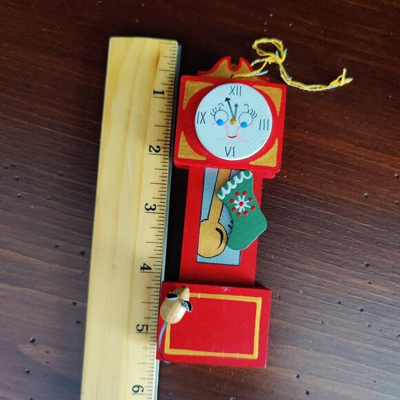 VTG 1991 Red Wood Mini Grandfather Clock Dollhouse Furniture Christmas Ornament - Picture 2 of 4